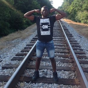 Meet your Posher, Donald